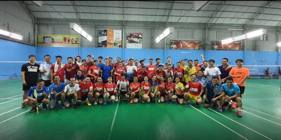 Review chi tiết sân cầu lông Khánh Hồng tại Thủ Đức | ShopVNB