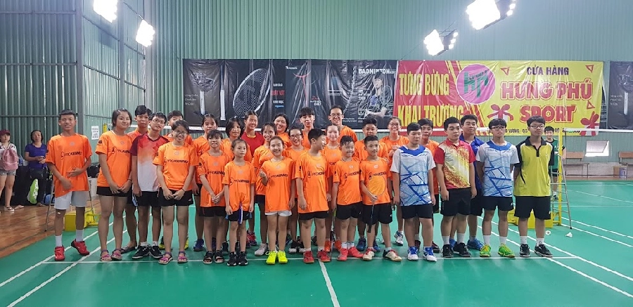 Giới Thiệu Sân Cầu Lông Hưng Phú - Quận 8 | ShopVNB