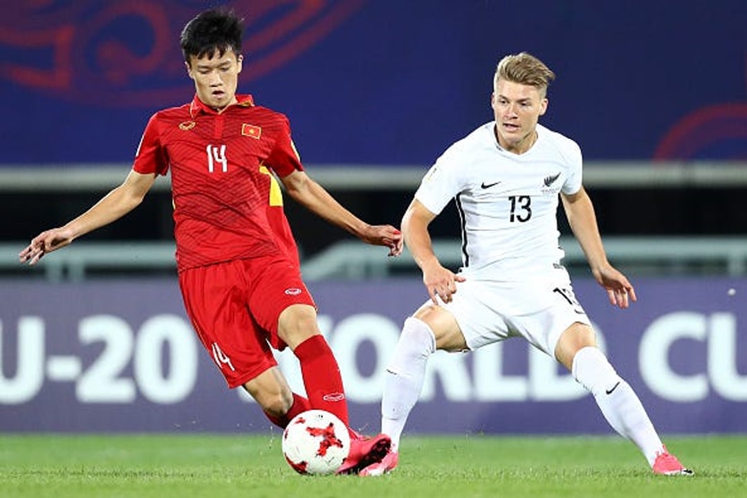 Nguyễn Hoàng Đức trong màu áo đội tuyển Việt Nam