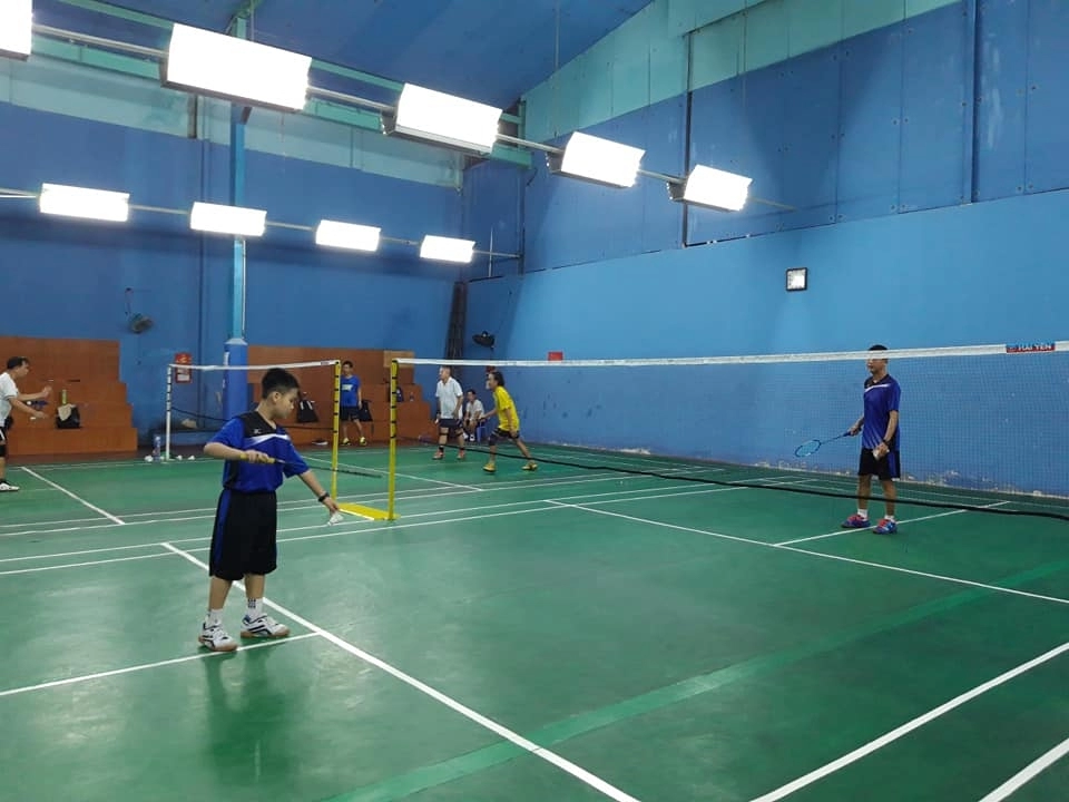 Giới thiệu sân cầu lông Đầu Máy Xe Lửa, sân chơi nổi tiếng chất lượng tại Quận 3 | ShopVNB
